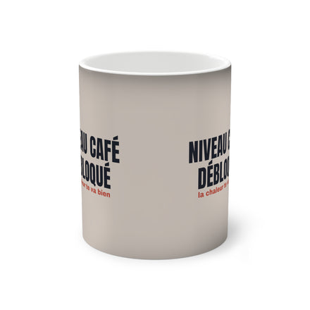 Mug magique Niveau café débloqué – message révélé à la chaleur